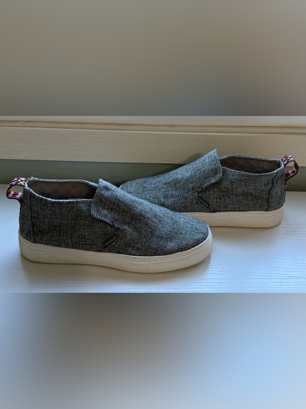 Hey Dude Peyton Linen Grey Black Slip On Shoes Women’s Size 9 Casual Comfort